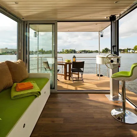 Båthotell Houseboat On The Dahme