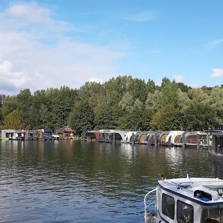 Houseboat On The Dahme Båthotell Niederlehme